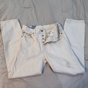 Women’s Levi Jeans 27